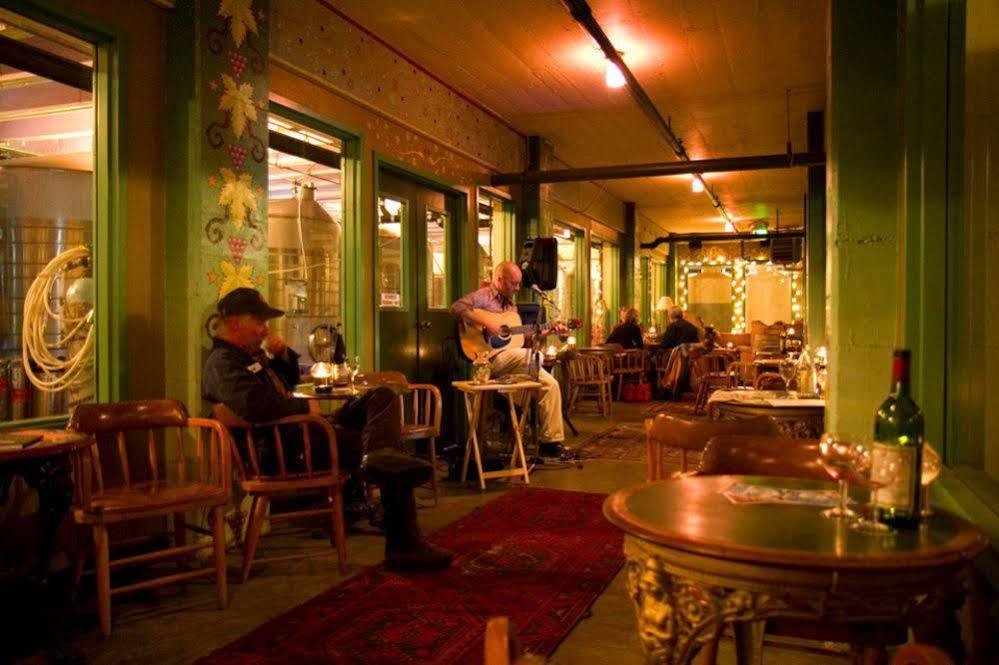 Mcmenamins Edgefield Hotel Troutdale Kültér fotó